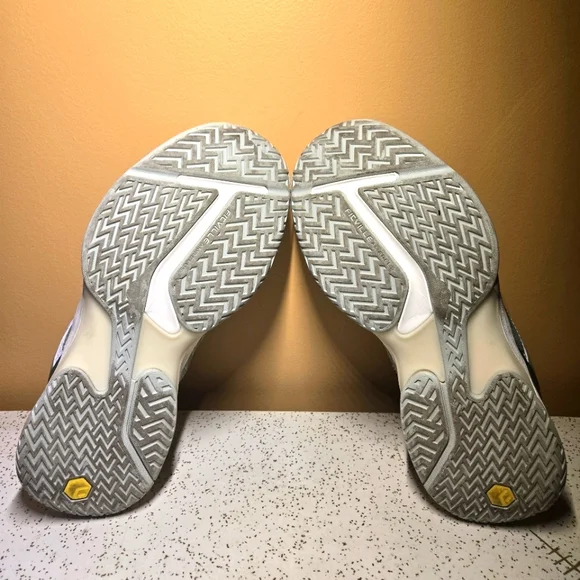 FitVille Athletic Shoes, 8.5W - Picture 7 of 8